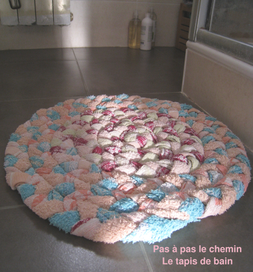 Tapis bain pas à pas le chemin